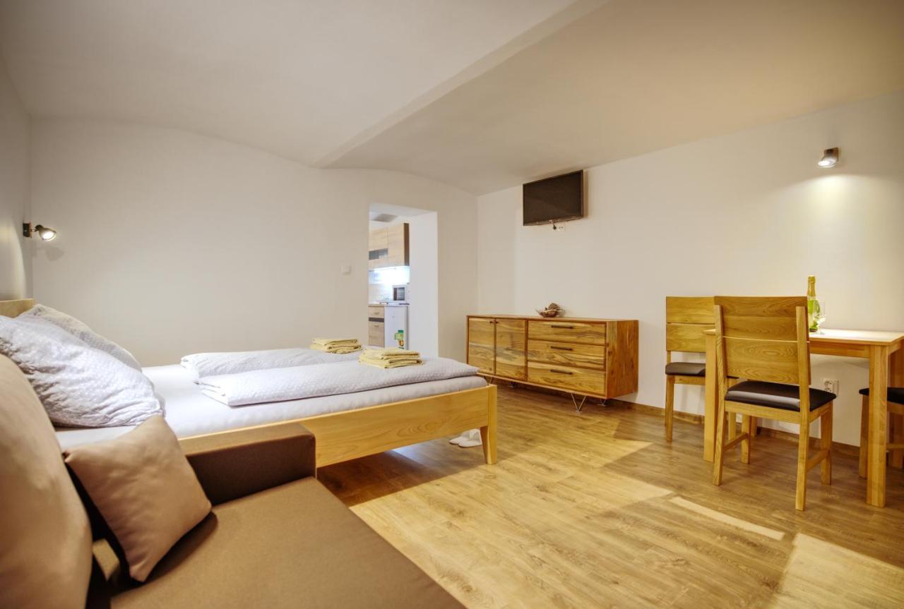 Apartmánek mezi kopci Jáchymov Exterior foto